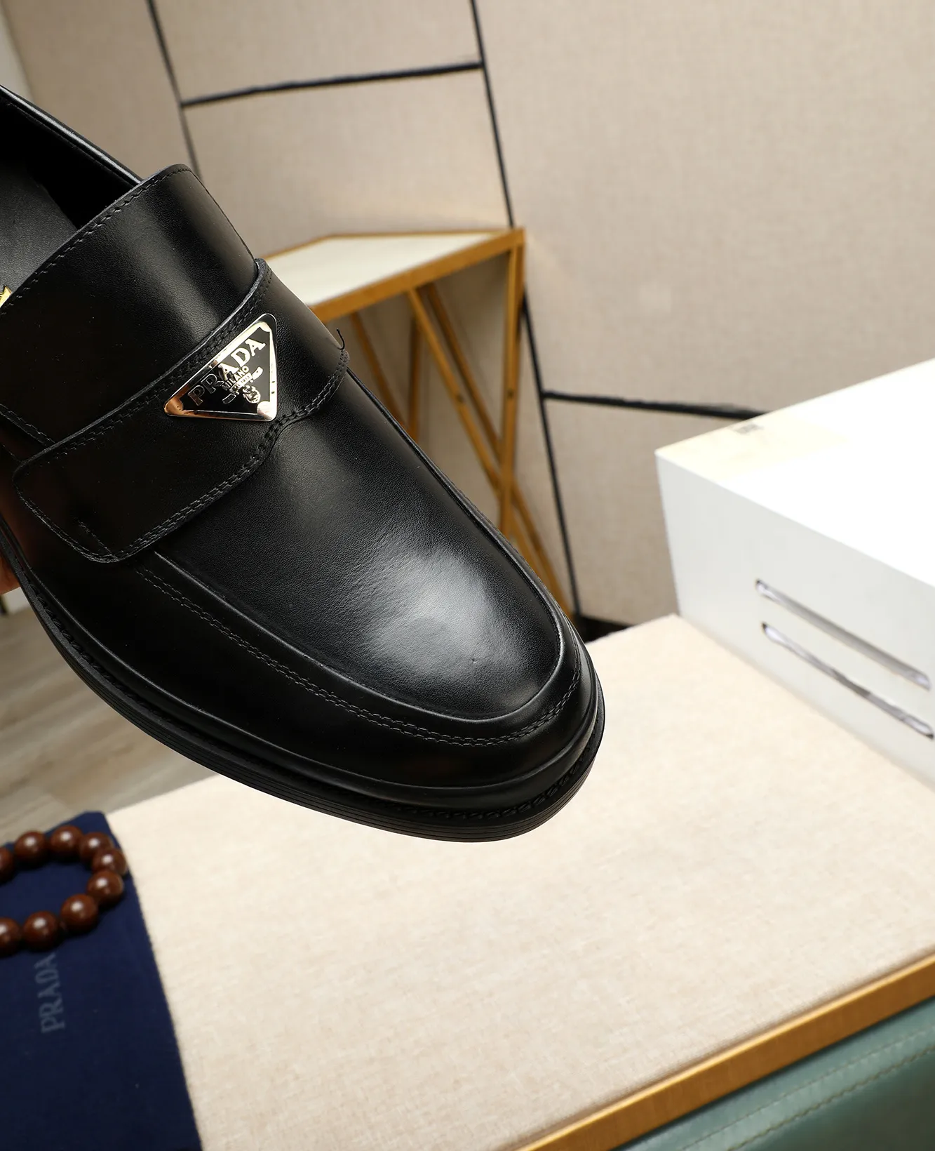 Men's men's shoes 💰540 (water-dyed cow leather) 📛📛PRADA high-end counter's latest formal business leather shoes 👔original and highest quality! Imported from Italy 🇮🇹 first-layer calfskin fabric ➕ cowhide lining Original outsole Formal size: 38➖44 (45 customized)